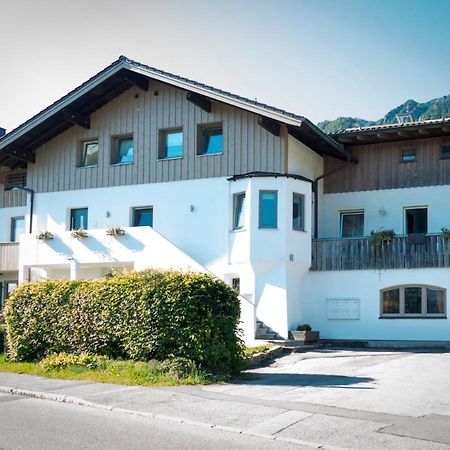 Apartamento Haus Amberger Bayerisch Gmain Exterior foto
